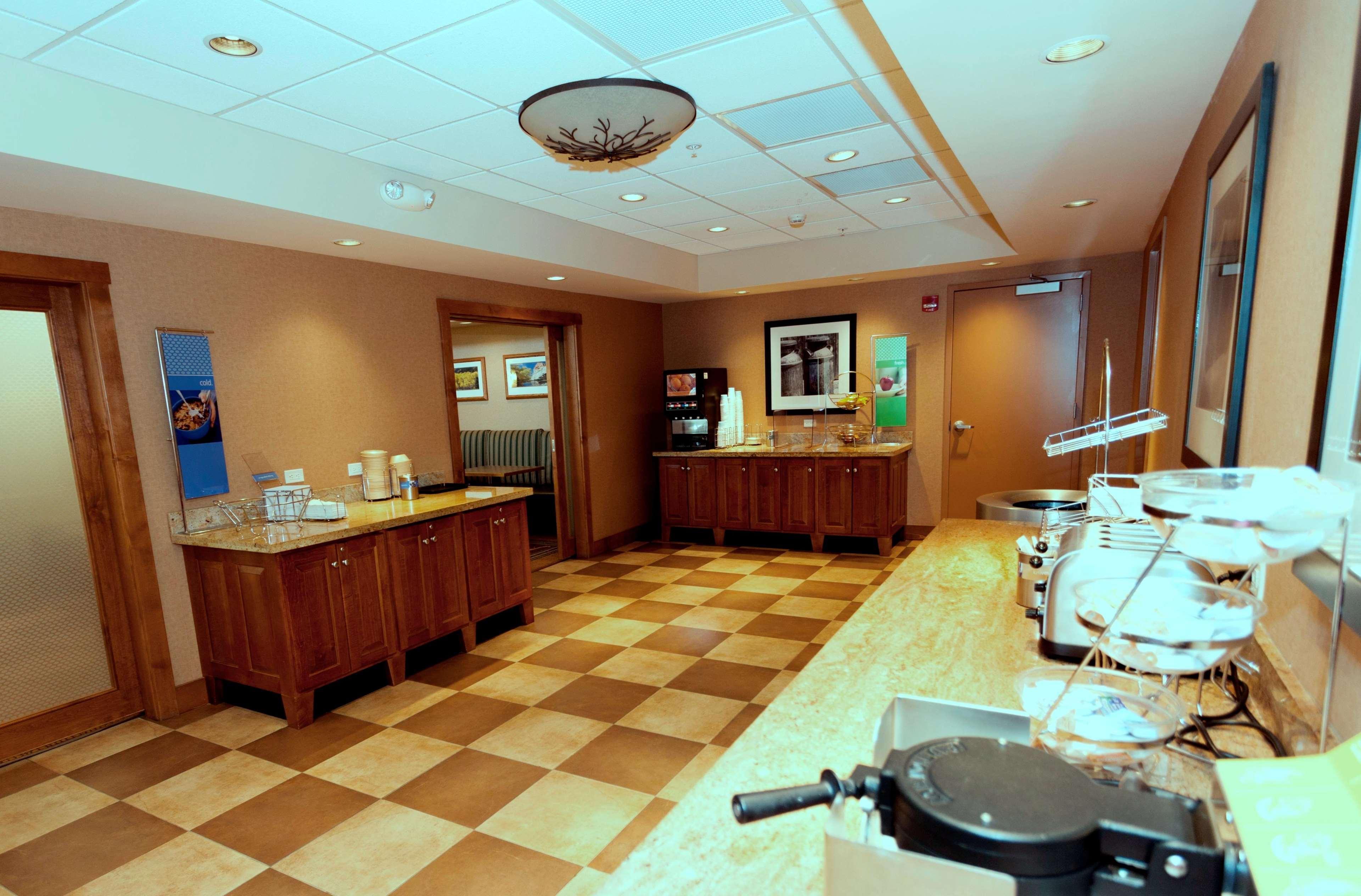 Hampton Inn & Suites Riverton Kültér fotó